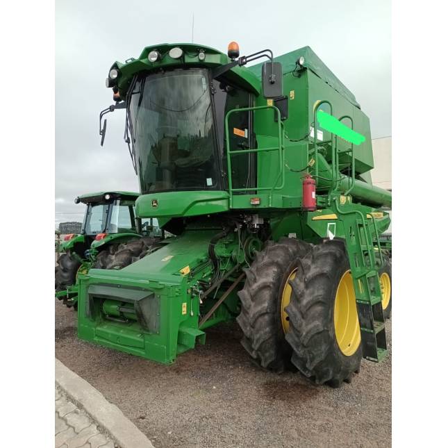 Colheitadeira John Deere S440 - Duas plataformas