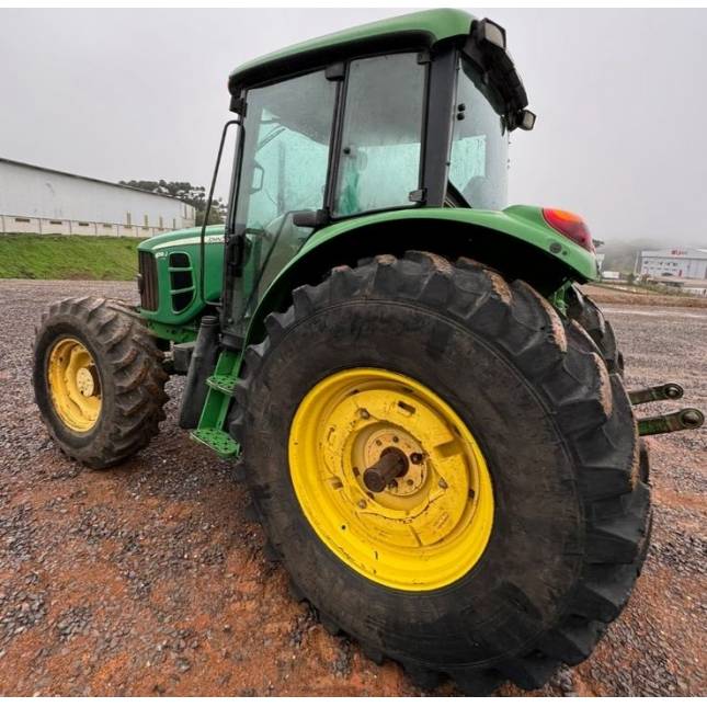 John Deere 6110J - OPORTUNIDADE + FRETE