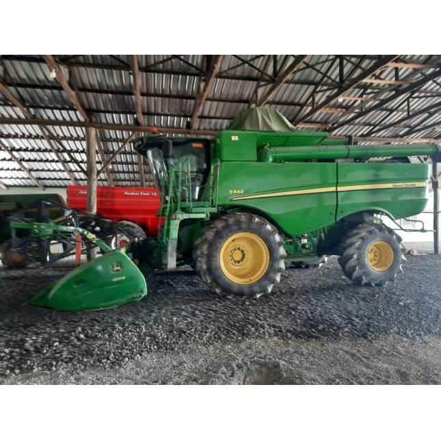 Colheitadeira John Deere S540 - Prazo*