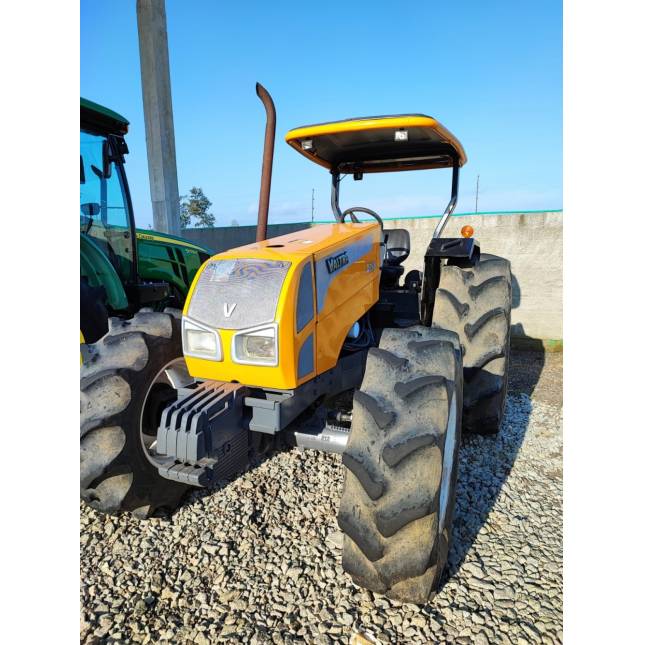 Valtra A750 - 2012